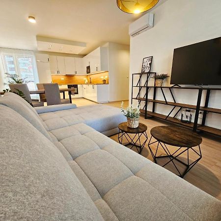3 Room Apartment 2X Balcony, New Building, 21 Bratislava Ngoại thất bức ảnh