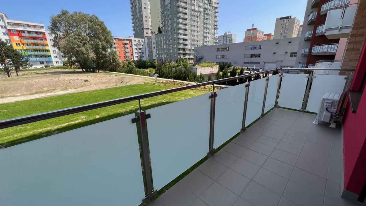 3 Room Apartment 2X Balcony, New Building, 21 Bratislava Ngoại thất bức ảnh