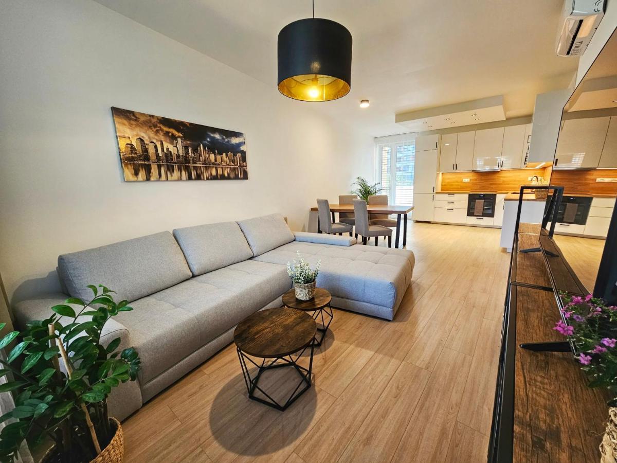 3 Room Apartment 2X Balcony, New Building, 21 Bratislava Ngoại thất bức ảnh